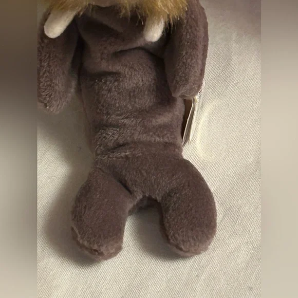 TY Jolly the walrus in beautiful condition with original tag. - Picture 4 of 11